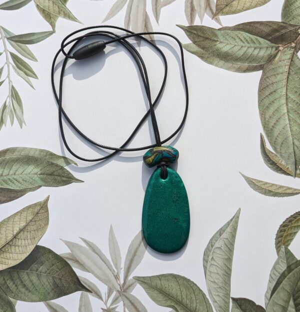 Necklace with Large Oval Green Pendant