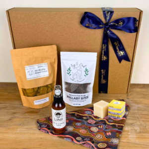 Tasmanian Dog Treats Hamper for your best friend (1)