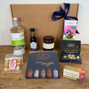 Gin Devine Tasmanian Gourmet Gift Hamper (1)