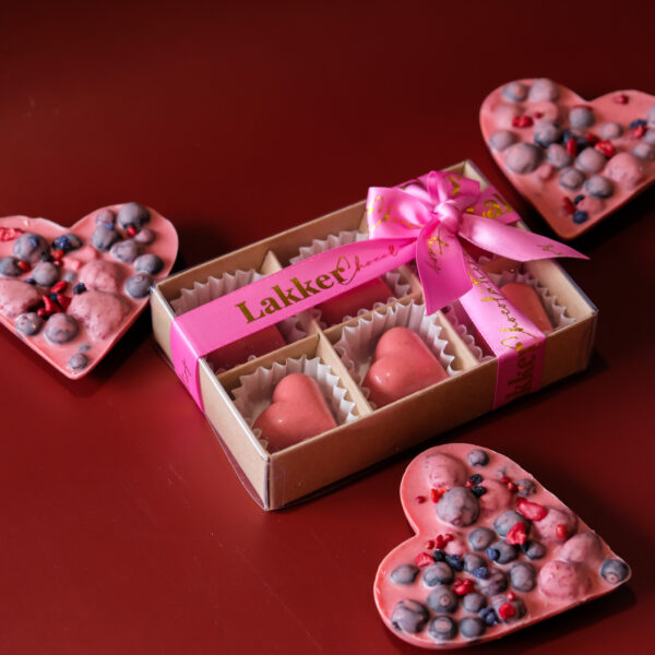 Valentine's Day Chocolates and Hampers